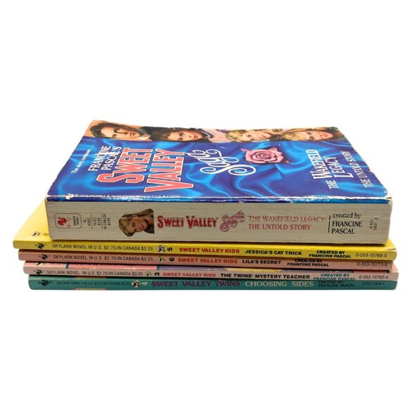 VTG 80s/90s Sweet Valley Mixed Lot of 5 Books – Paperback – Young Adult - Picture 2 of 9